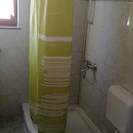 Milakovic-kanica - One Bedroom With Sea View And Terrace Рогозница