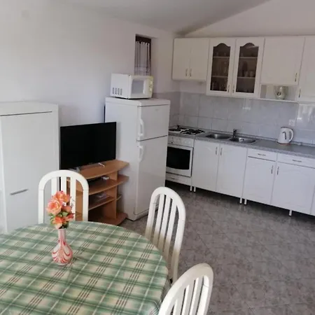 Milakovic-kanica - One Bedroom With Sea View And Terrace דירה